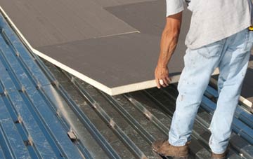 benefits of insulating Halling flat roofing